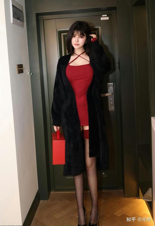 插入人妻少妇的相关介绍