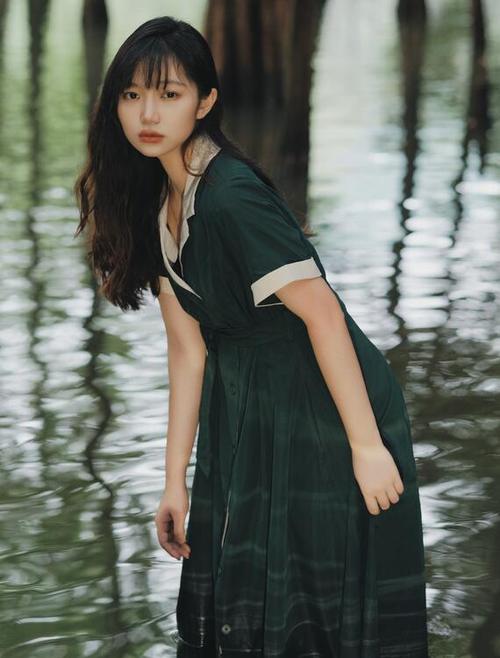 搭讪人妻一区二区的相关介绍
