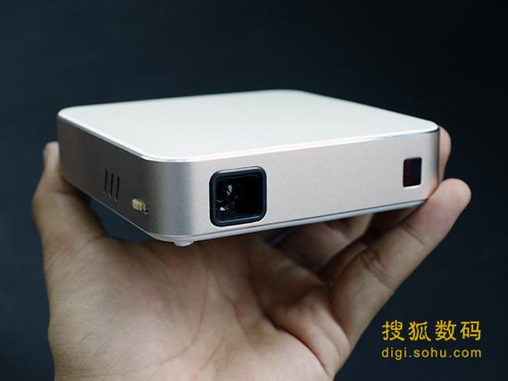 精品久久久123的相关介绍