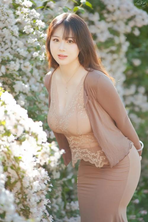 中国熟妇xxxx高清的相关介绍