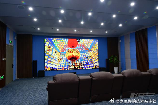 极品美女高潮出白浆的视频的相关介绍