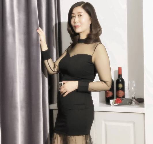 人妻中文有码在线的相关介绍