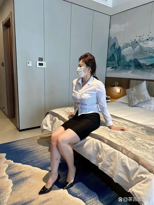 人妻爱爱一区的相关介绍
