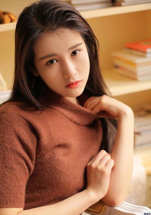 免费观看白丝av网站的相关介绍