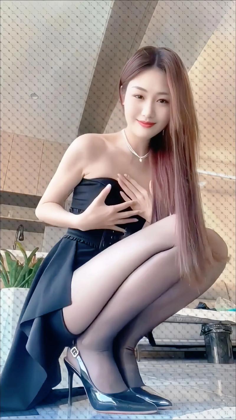 精品人妻少妇的相关介绍