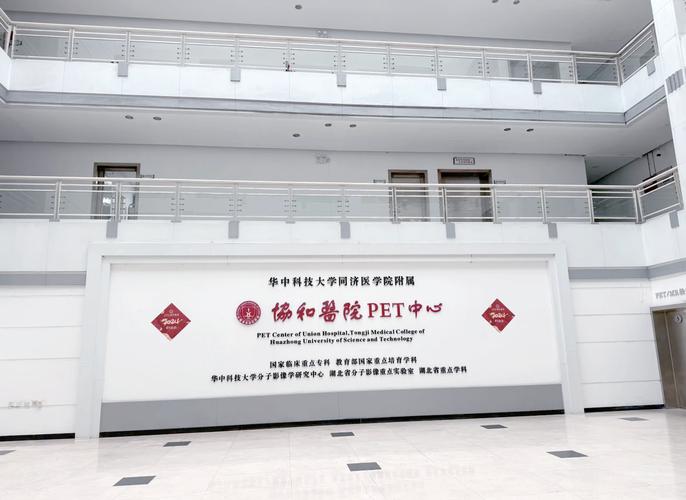人妻少妇艳情av的相关介绍