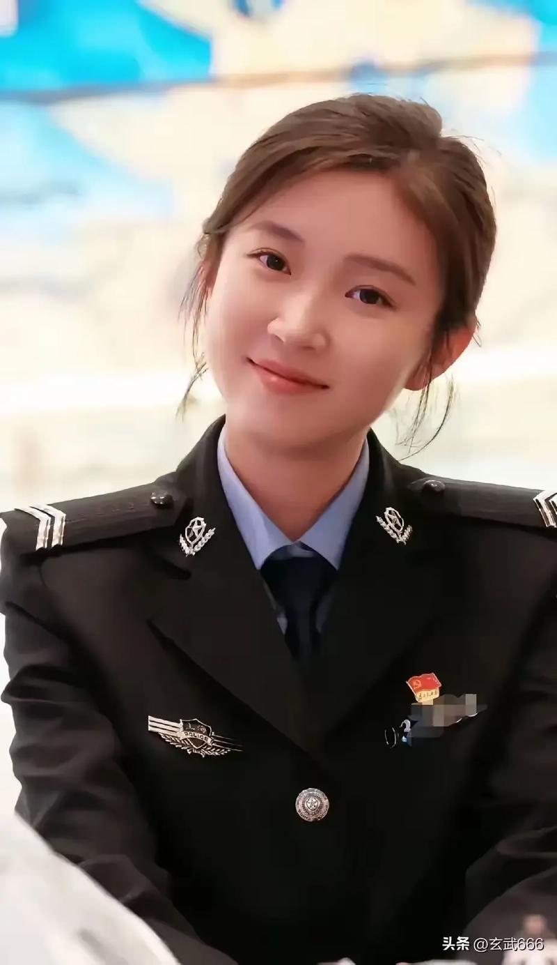 激情四月人妻啪啪的相关介绍