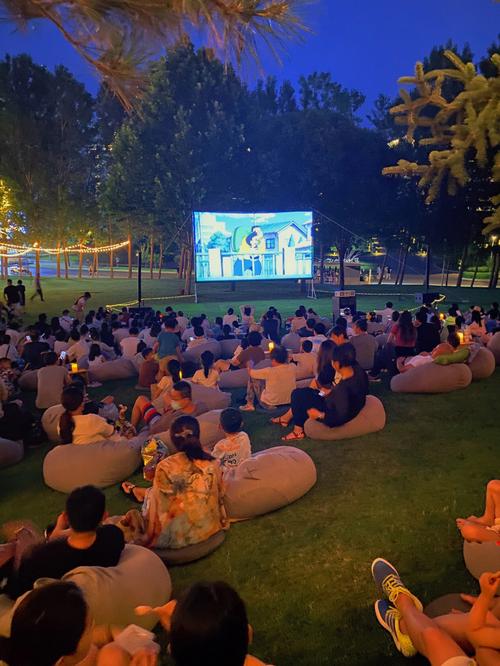18精品久久久的相关介绍