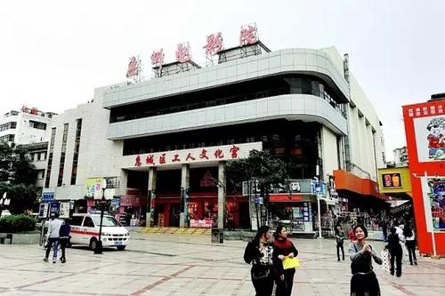 韩国午夜宫影院 | 深夜观影指南、热门影片推荐、VIP会员福利