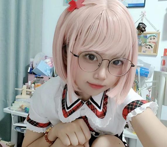 女性内裤有黄色分泌物是什么的相关介绍