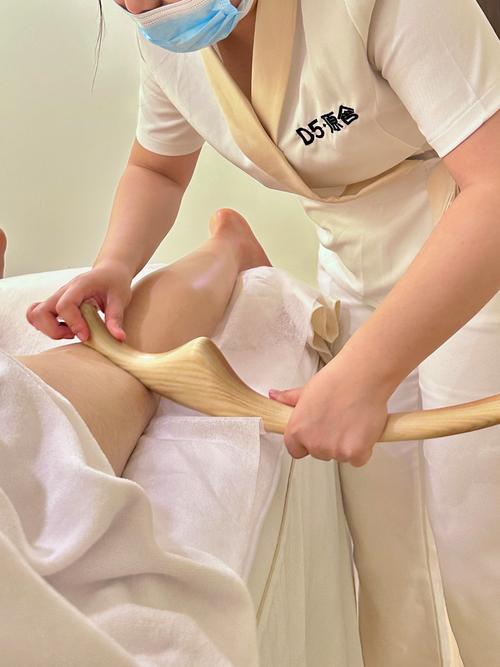 女生内裤总是有黄色分泌物的相关介绍