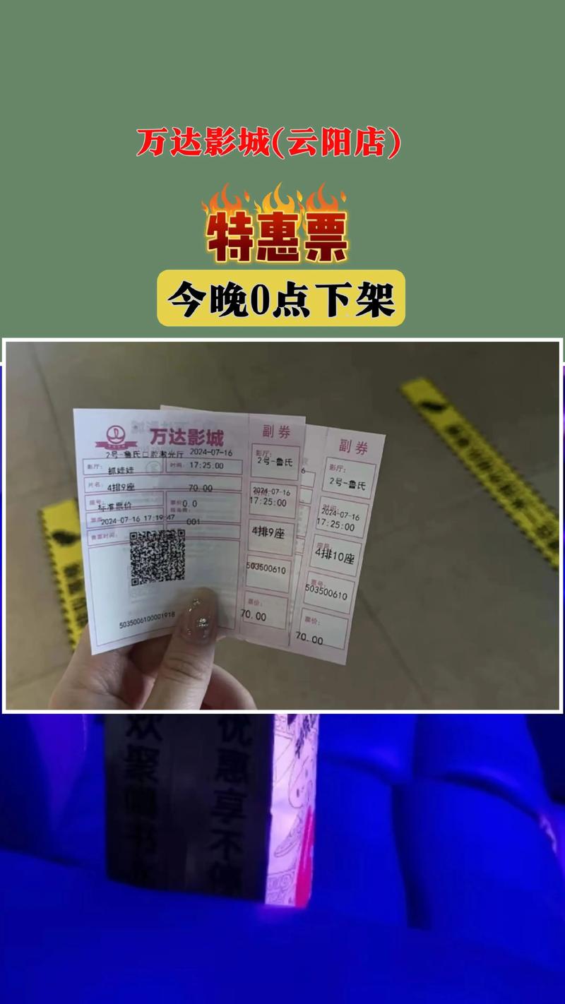 亲嘴一边揉一边往下摸的相关介绍