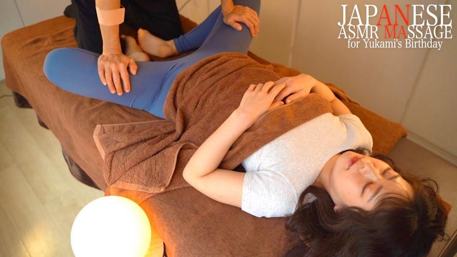 大乳秘书让我插的相关介绍