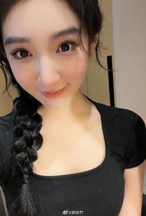 偷拍男女大尺度做爰视频的相关介绍