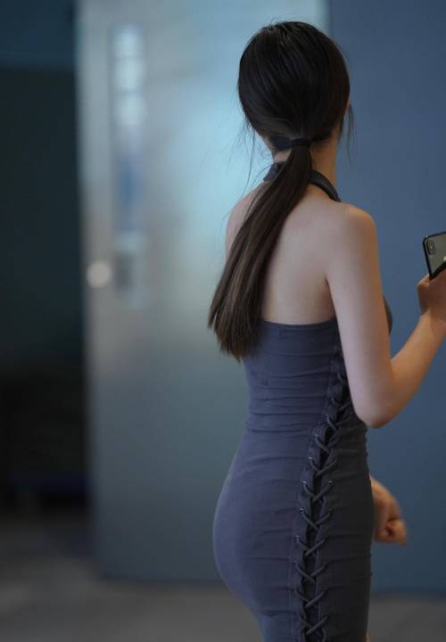欧美大尺度熟妇裸体的相关介绍