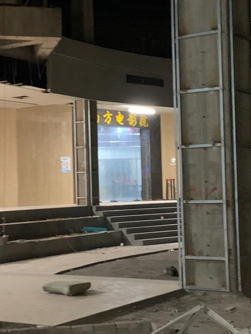 我把她操出白浆的相关介绍