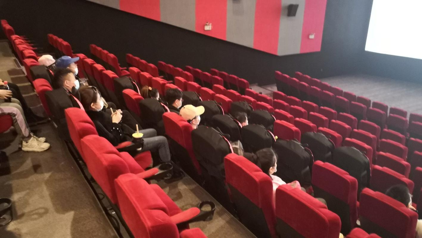 黄上床动漫的相关介绍